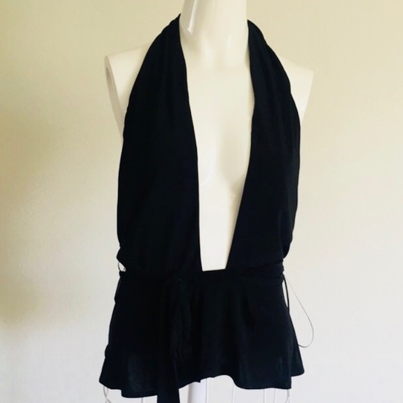 Nasty Gal Wrap Plunging Crop Top - Picture 3 of 4